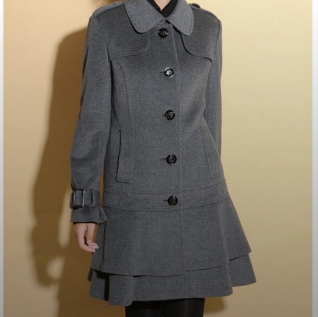 Women's Guess Pea Coat Jacket Wool Black Pleated Dress Fancy Flattering Formal
